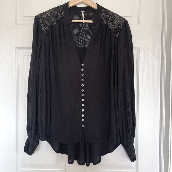 Free People Tops - Free People Blouse with Metallic Silver Embroidery Sz S Gently Used